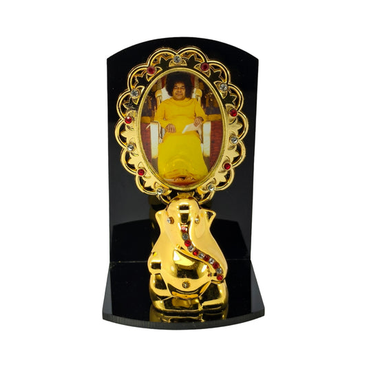 Ganesha & Sai Baba Stand